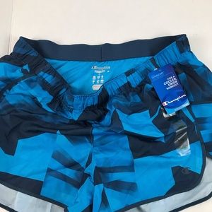 Champion Running shorts Women’s size Large NWT